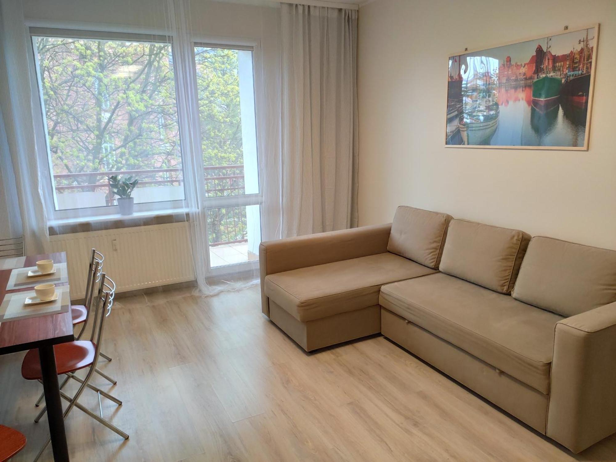Apartment Blisko I Spokojnie / Close And Quiet *